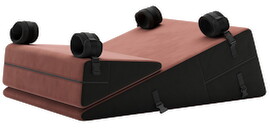 Hauptbild von Liebeskissen-Set „Bondage Wedge/Ramp Combo“ mit 4 abnehmbaren Fesseln