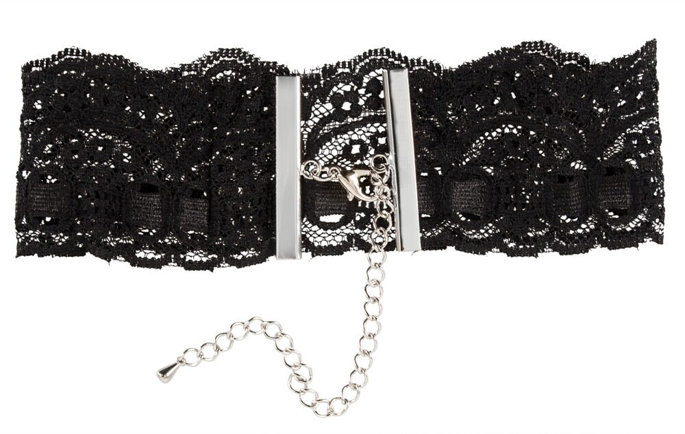 Halsband aus Spitze